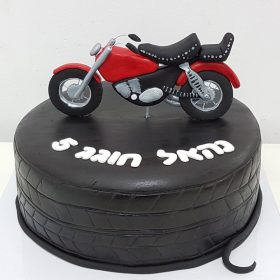 עוגות בצק סוכר - בנים