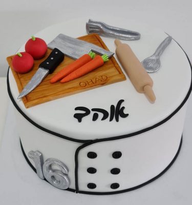 עוגות בצק סוכר - עוגות נוער