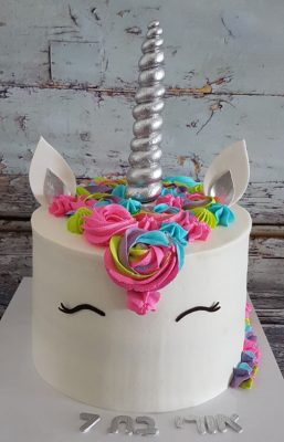 עוגות קצפת בנות