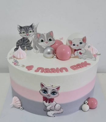 עוגות קצפת בנות