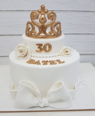 עוגות בצק סוכר למבוגרים