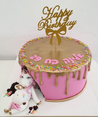 עוגות בצק סוכר למבוגרים