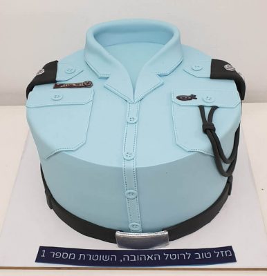 עוגות בצק סוכר למבוגרים