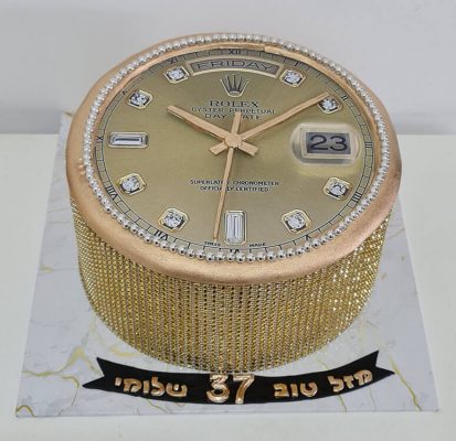 עוגות בצק סוכר למבוגרים