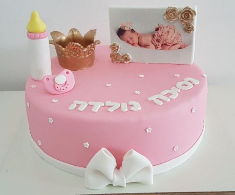 עוגות בצק סוכר לתינוקות