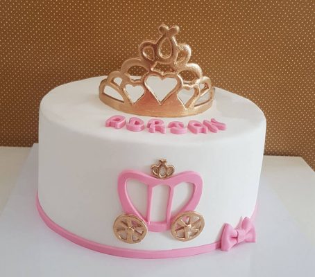 עוגות בצק סוכר לתינוקות