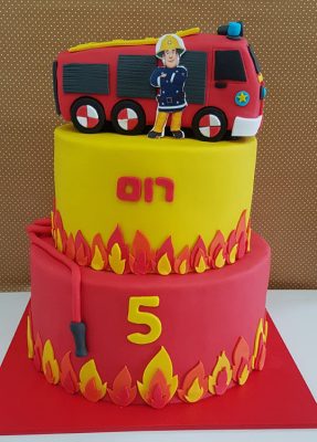 עוגות בצק סוכר בנים