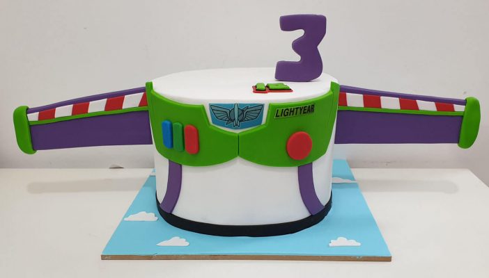 עוגות בצק סוכר בנים