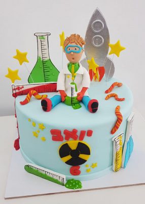 עוגות בצק סוכר בנים