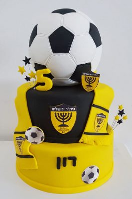 עוגות בצק סוכר בנים