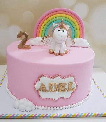 עוגות בצק סוכר בנות