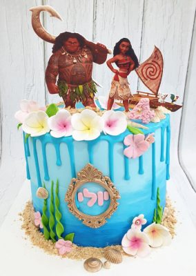 עוגות בצק סוכר בנות