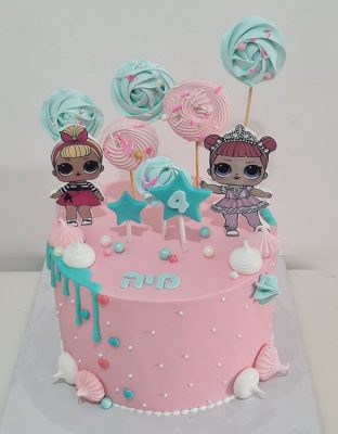 עוגות בצק סוכר בנות