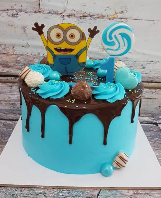 עוגות קצפת דריפ קייק