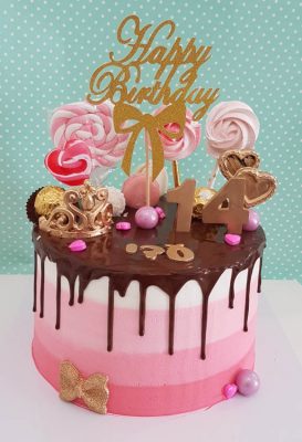 עוגות קצפת דריפ קייק