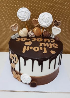 עוגות קצפת דריפ קייק