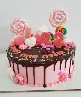 עוגות קצפת דריפ קייק