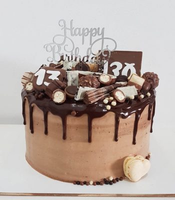 עוגות קצפת דריפ קייק