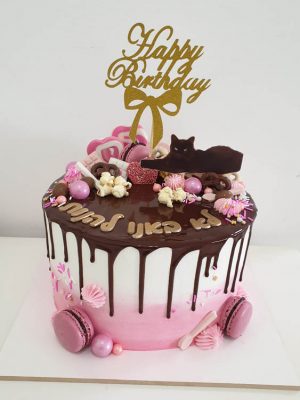 עוגות קצפת דריפ קייק