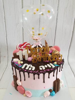 עוגות קצפת דריפ קייק