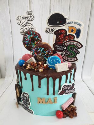 עוגות קצפת דריפ קייק