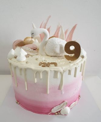 עוגות קצפת דריפ קייק