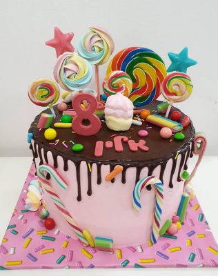 עוגות קצפת דריפ קייק